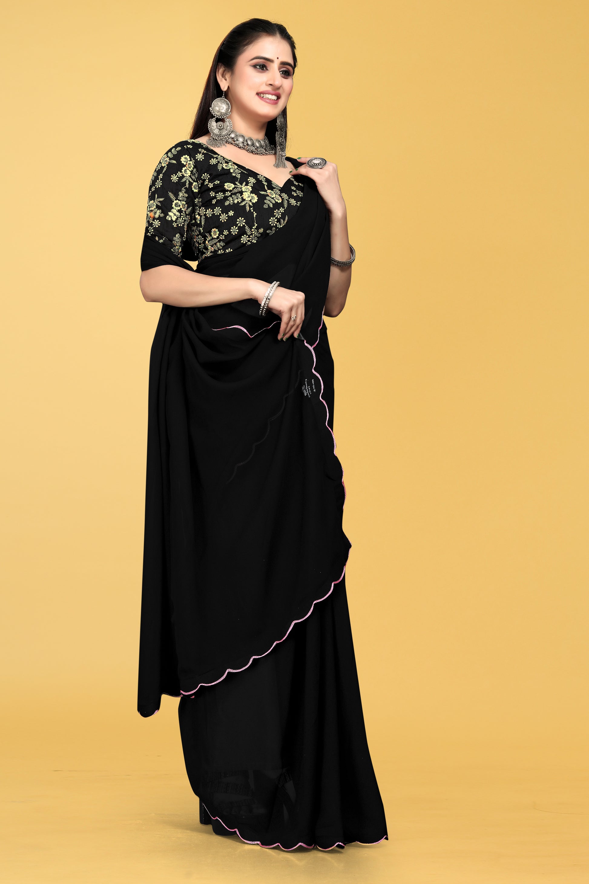 Saree with Scalloped Border and Embroidered Blouse – Avirat Designer Studio