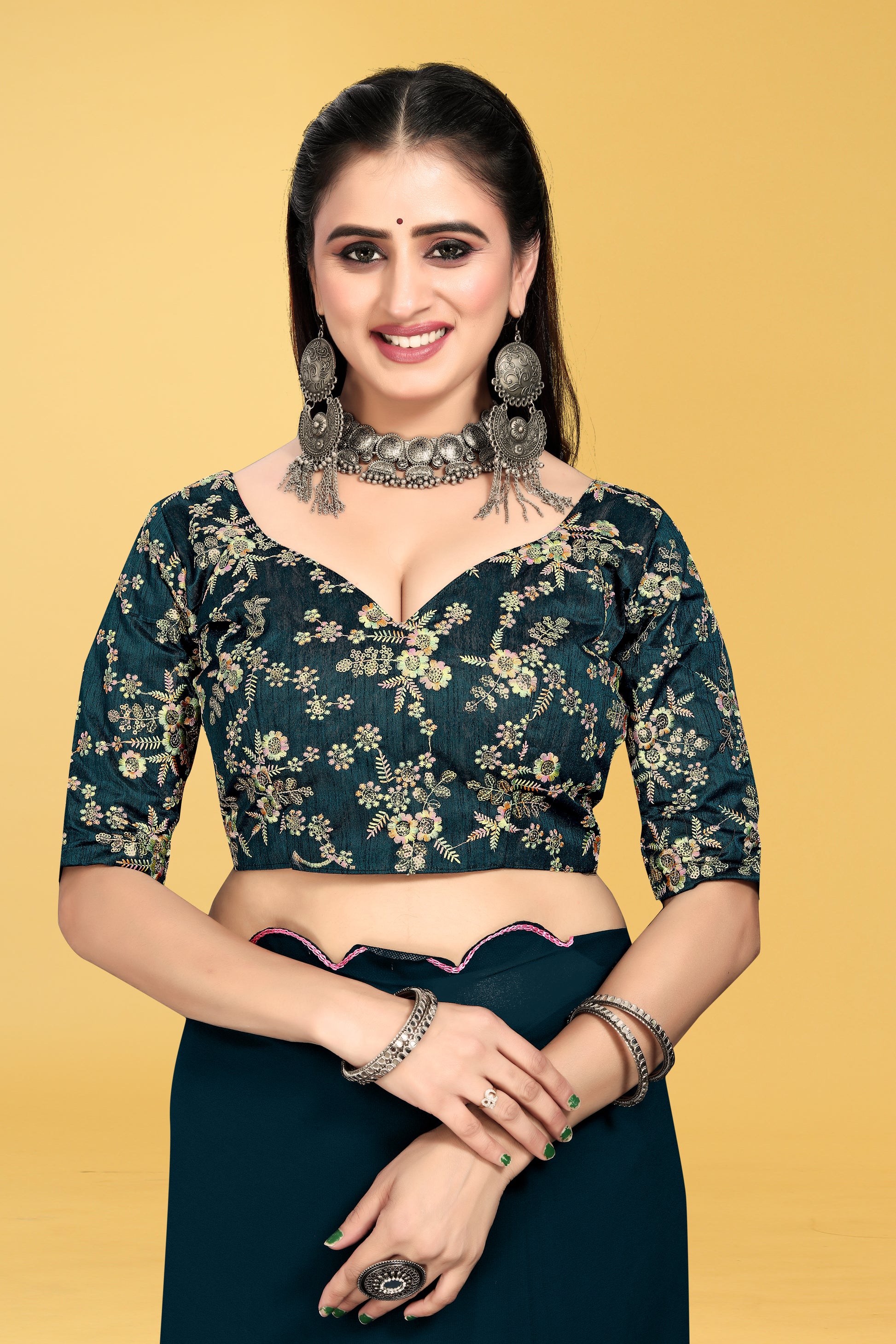 Saree with Scalloped Border and Embroidered Blouse – Avirat Designer Studio