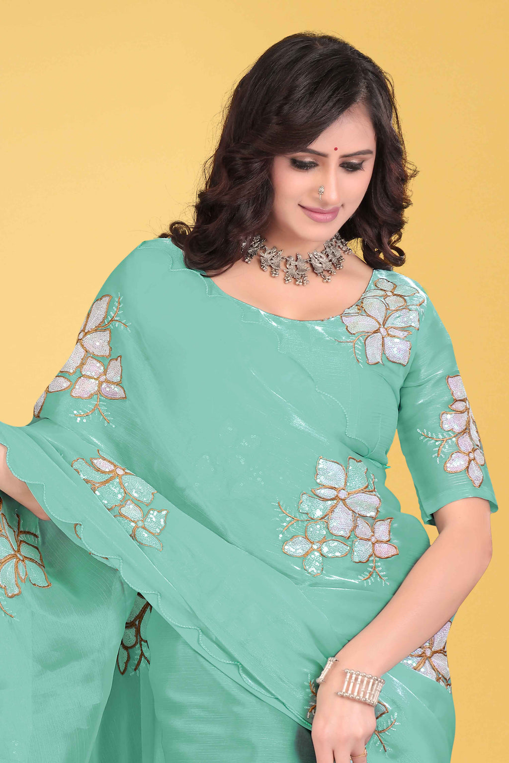 G-Georgette Saree with Floral Embroidery and Scalloped Border