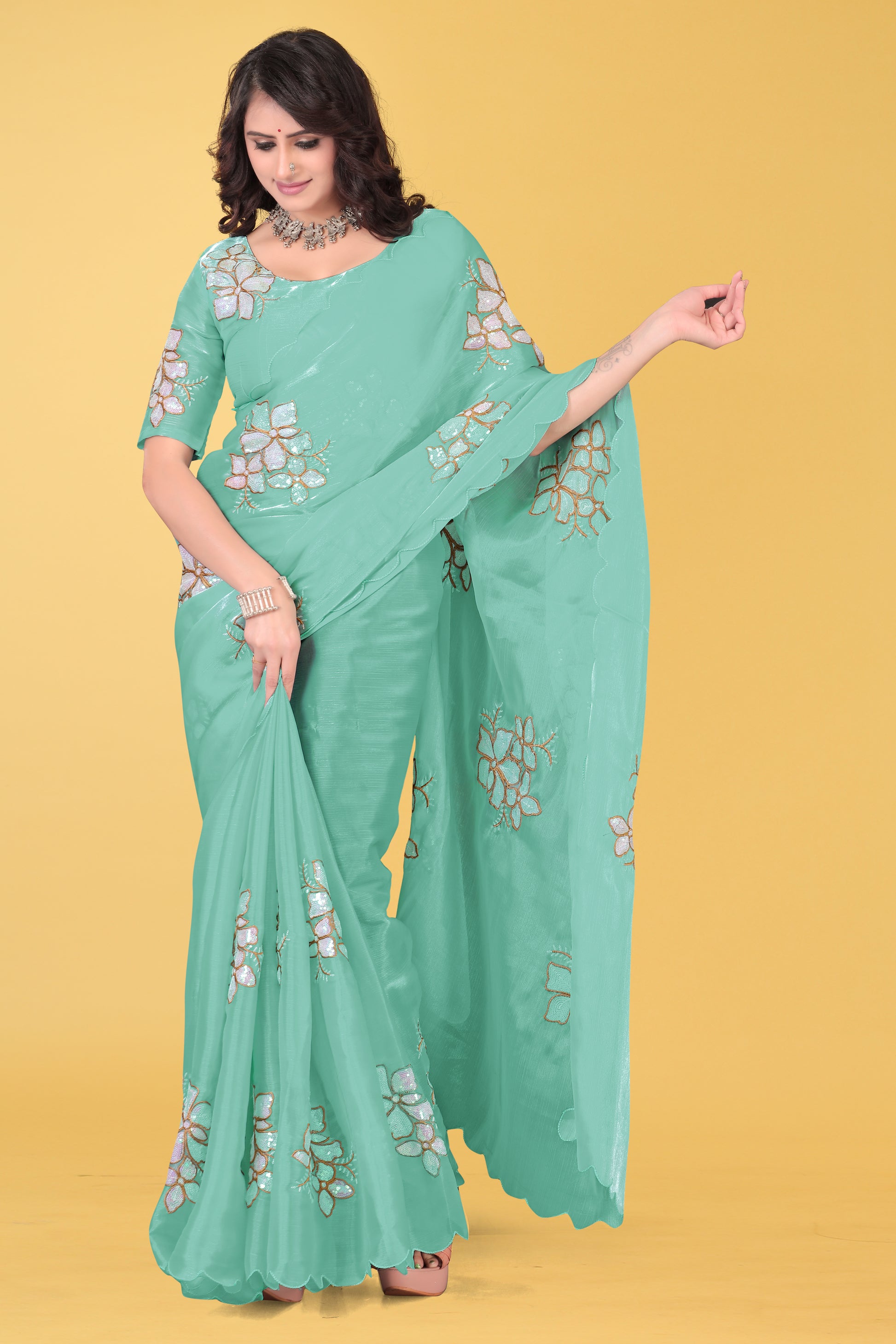 Elegant Flower Embroidered Saree with Unstitched Blouse – Avirat Designer Studio
