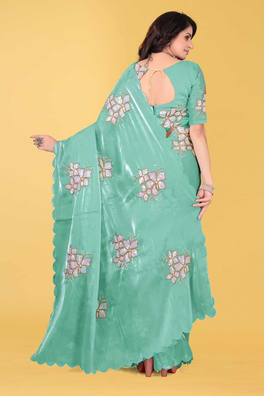 Elegant Flower Embroidered Saree with Unstitched Blouse – Avirat Designer Studio