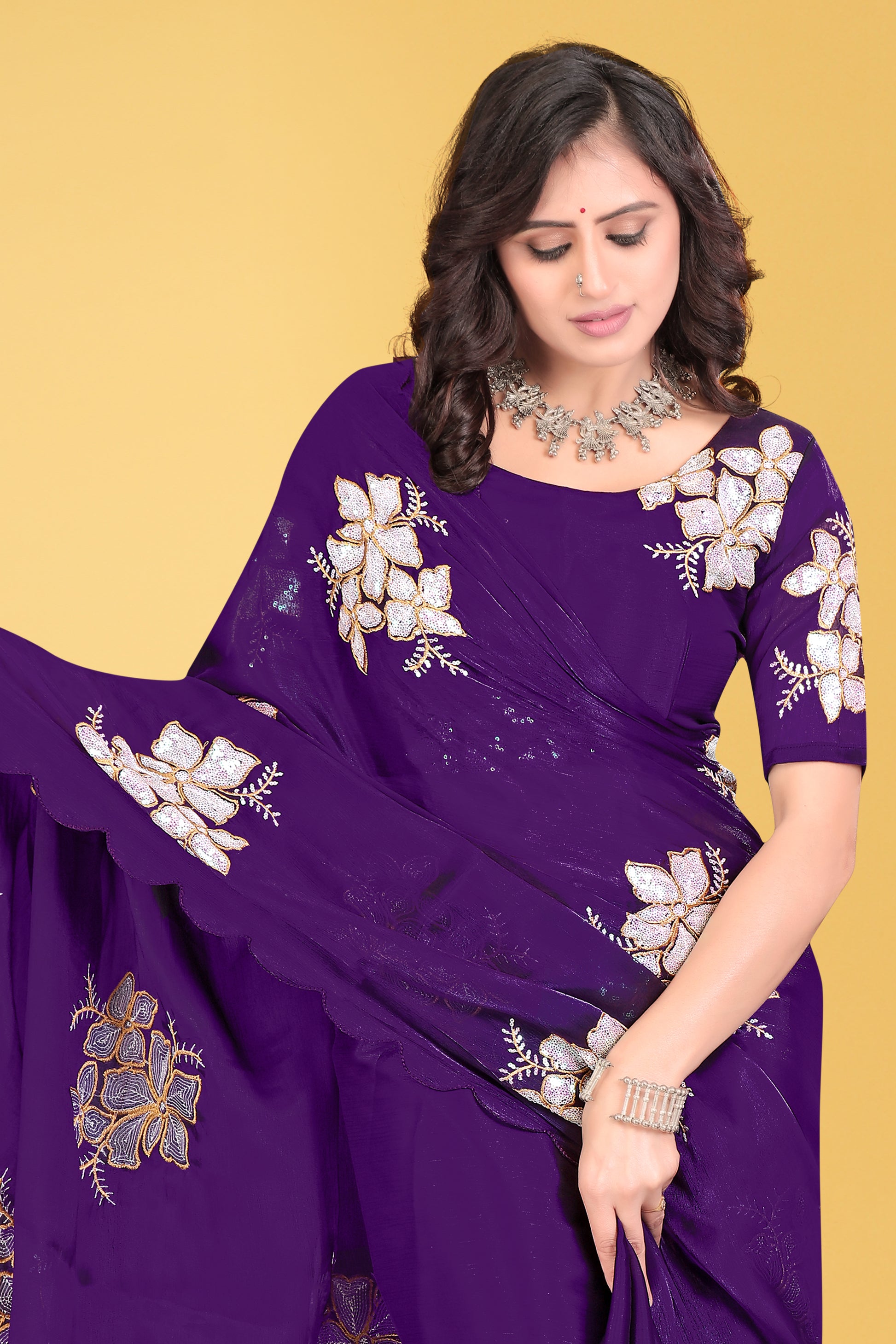 Elegant Flower Embroidered Saree with Unstitched Blouse – Avirat Designer Studio