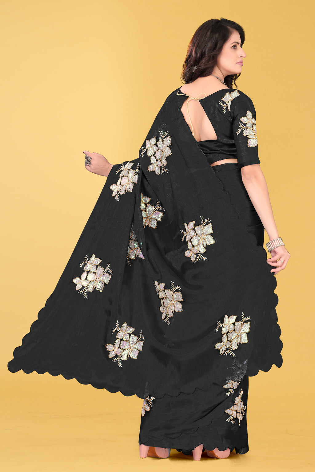 Elegant Flower Embroidered Saree with Unstitched Blouse – Avirat Designer Studio
