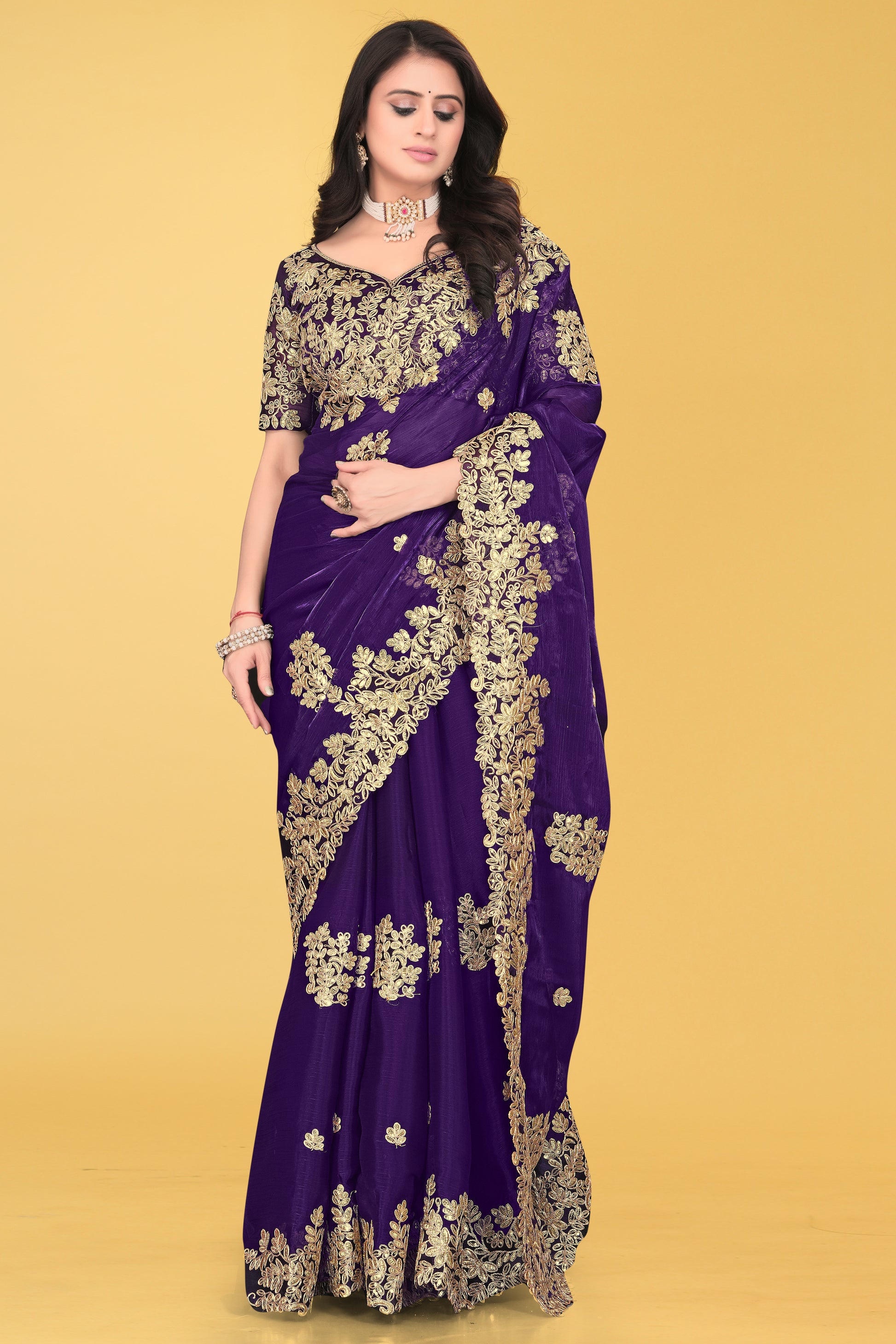 Floral Embroidered Saree with Intricate Leaf Motifs – Avirat Designer Studio