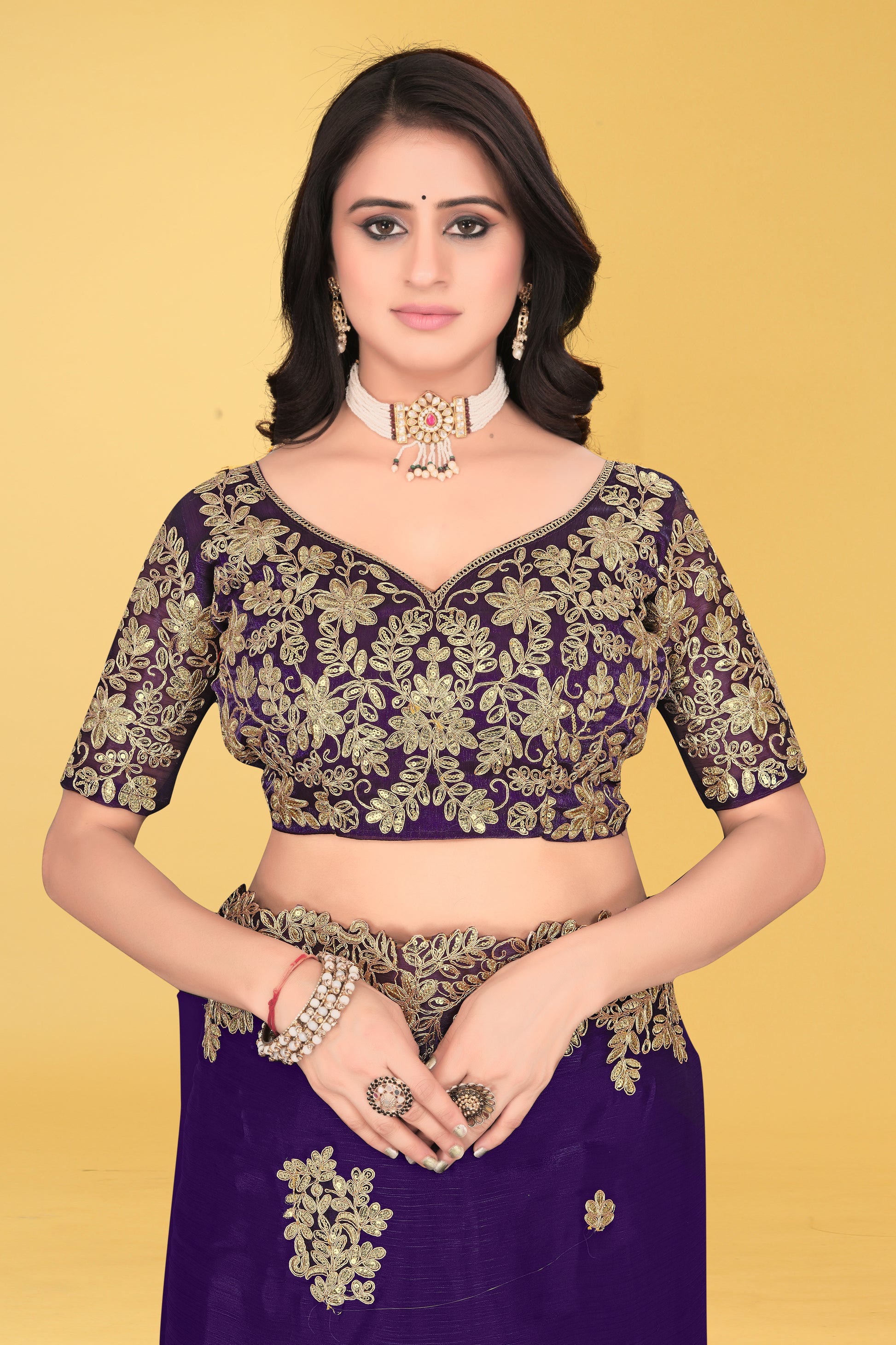 Floral Embroidered Saree with Intricate Leaf Motifs – Avirat Designer Studio