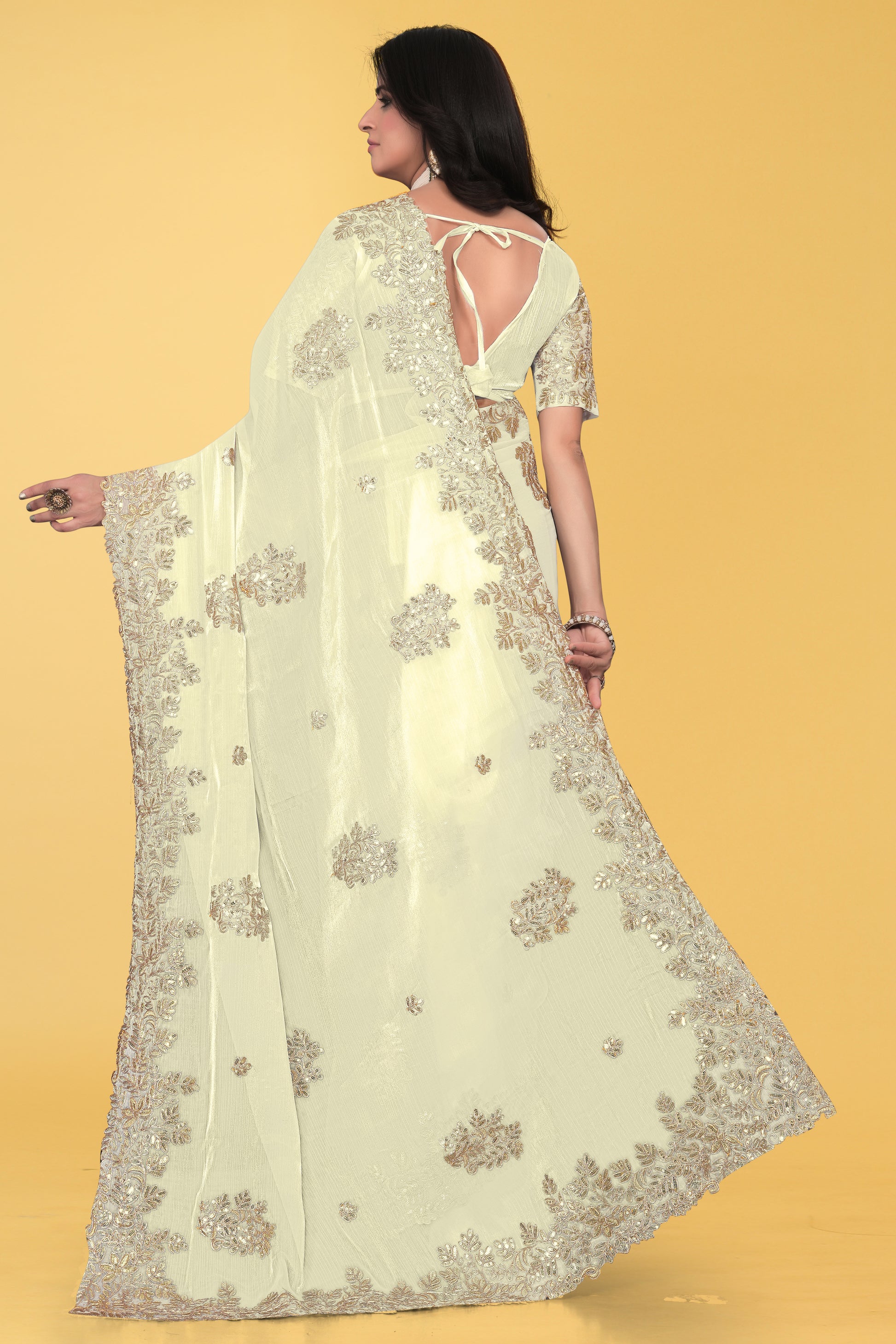 Floral Embroidered Saree with Intricate Leaf Motifs – Avirat Designer Studio